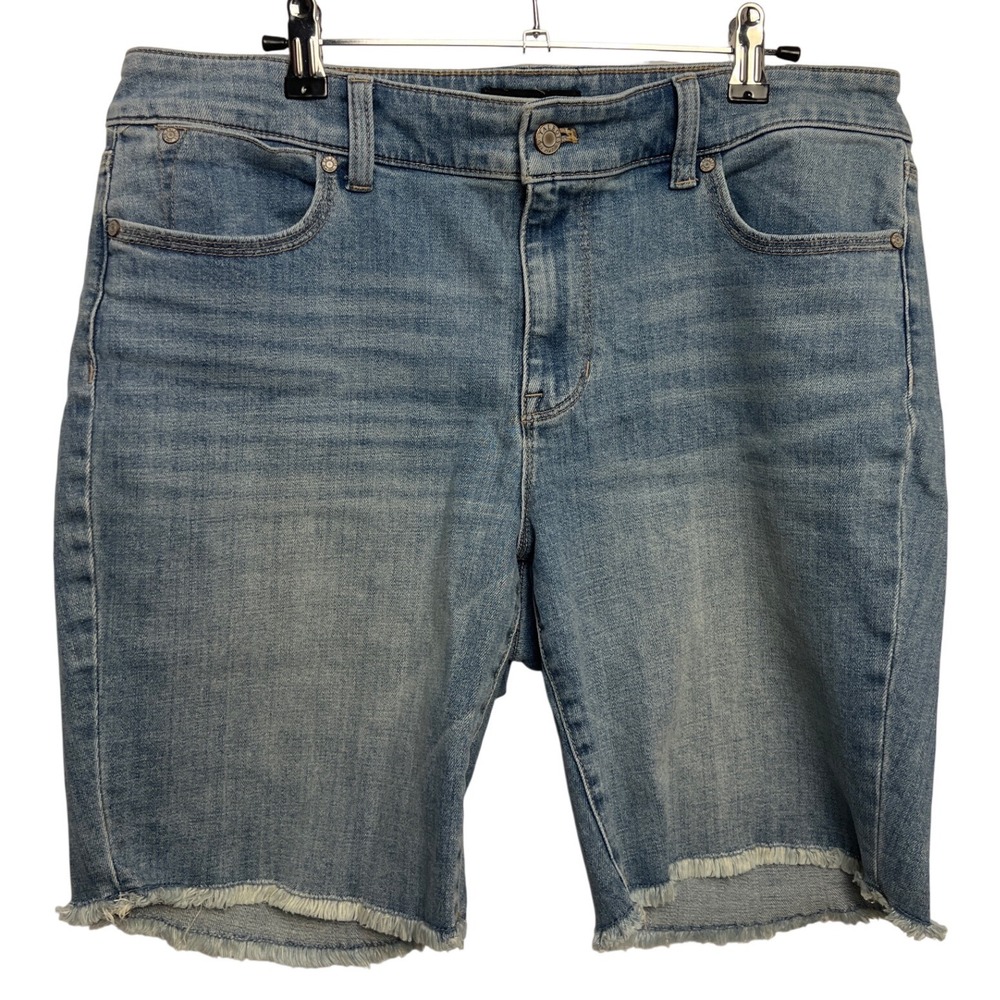Talbots Flawless Five Pocket Denim Shorts Med Wash Frayed‎ Hem Womens 12 Bermuda